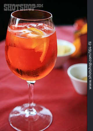 
                Cocktail, Weinglas, Aperitiv                   