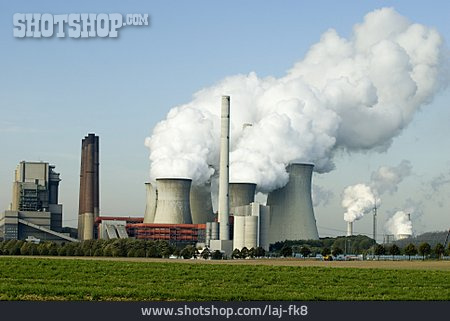 
                Industrielandschaft, Kraftwerk, Braunkohlekraftwerk                   