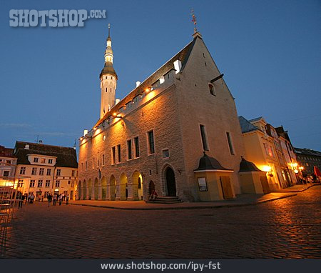 
                Rathaus, Tallinn                   
