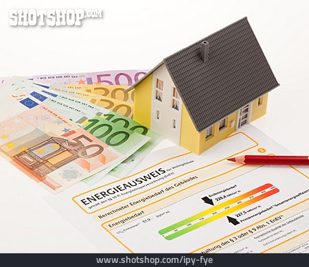 
                Geldschein, Eigenheim, Energieverbrauch, Energieausweis                   
