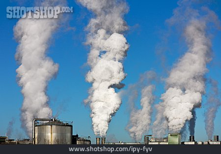 
                Industrielandschaft, Rauch, Fabrik                   