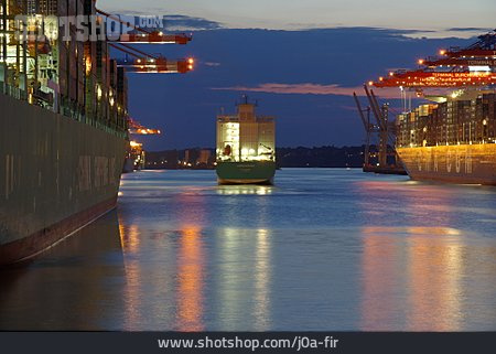 
                Containerschiff, Hamburger Hafen, Containerterminal, Frachthafen                   