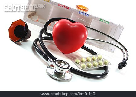 
                Tablettenbox, Tabletteneinnahme, Herzkrank                   
