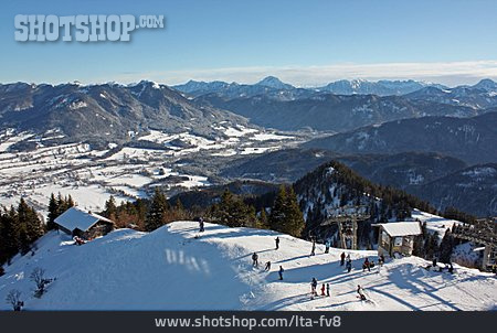 
                Skifahrer, Skipiste, Wintersportgebiet                   