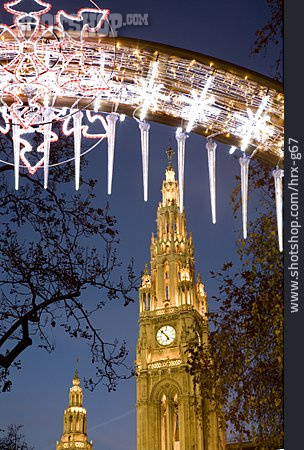 
                Weihnachtsdekoration, Weihnachtsbeleuchtung, Wiener Rathaus                   