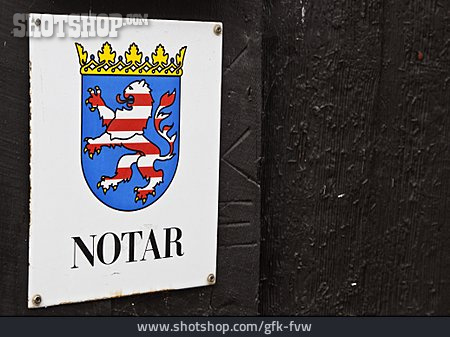 
                Notar                   