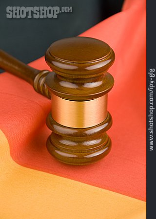 
                Deutschland, Justiz, Urteil, Richterhammer                   