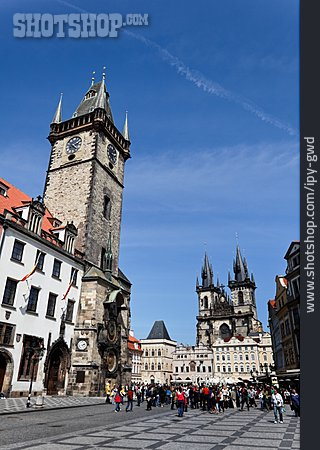 
                Prag, Teynkirche, Altstädter Rathaus                   