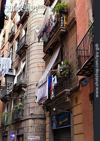 
                Historisches Bauwerk, Altstadt, Barcelona                   