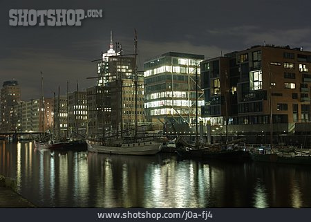 
                Hamburg, Hafencity, Museumshafen                   