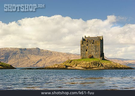 
                Schottland, Castle Stalker, Loch Laich                   
