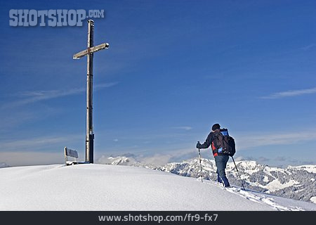 
                Wintersport, Gipfelkreuz, Schneewandern                   