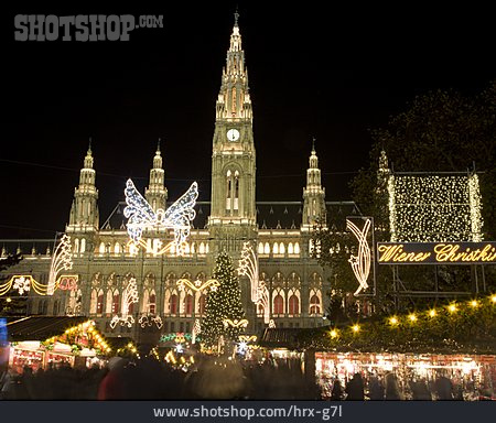 
                Christmas Market, Christmas Lights, Rathaus Vienna                   