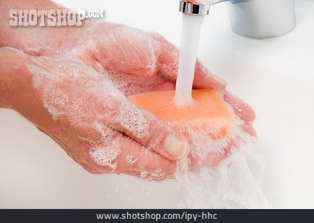 
                Einseifen, Handseife, Hände Waschen                   