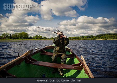 
                Fischfang, Angler, Auswerfen                   