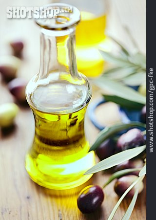 
                Olivenöl, ölkaraffe                   