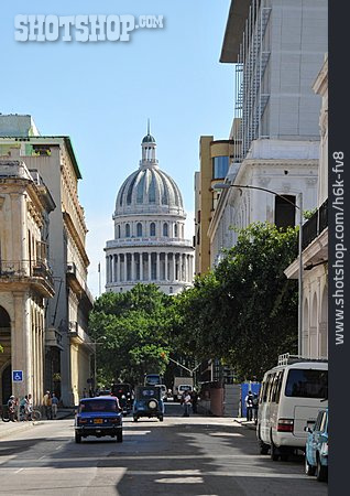 
                Altstadt, Havanna, Kapitol                   