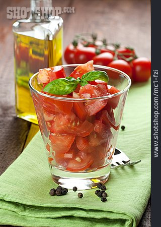 
                Glasschale, Tomatensalat                   