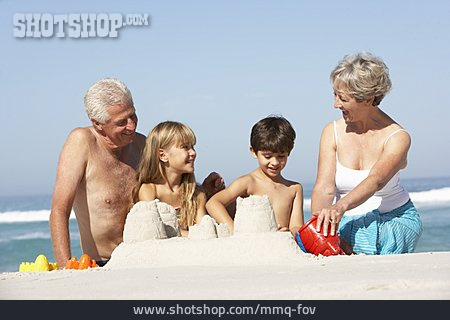 
                Grandparent, Beach Holiday, Grandchildren                   