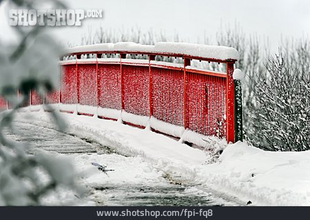 
                Schnee, Geländer                   