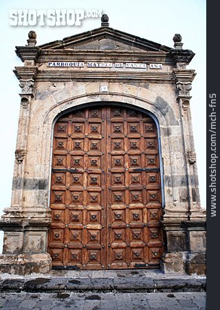 
                Portal, Kirchenportal                   