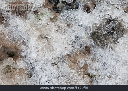 
                Gefroren, Eiskristalle, Wasseroberfläche                   
