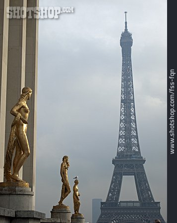 
                Statue, Eiffelturm, Palais De Chaillot                   
