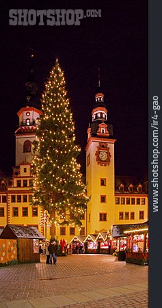 
                Christmas Market, Old Town Hall, Chemnitz                   