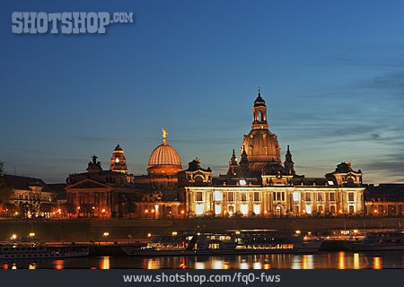 
                Stadtansicht, Dresden                   