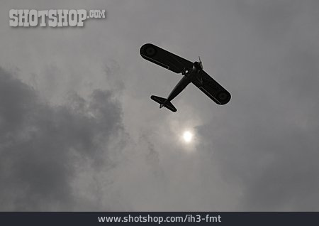 
                Flugzeug, Sportflugzeug, Propellerflugzeug                   