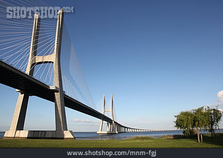 
                Brücke, Schrägseilbrücke, Ponte Vasco Da Gama                   