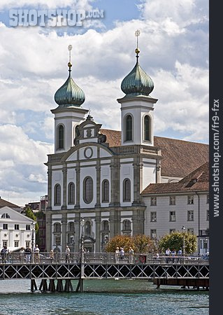 
                Kirche, Luzern, St. Franz Xaver                   