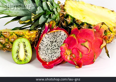 
                Kiwi, Ananas, Drachenfrucht                   