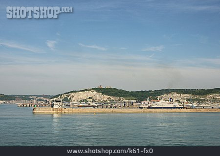 
                Hafen, Hafeneinfahrt, Dover                   
