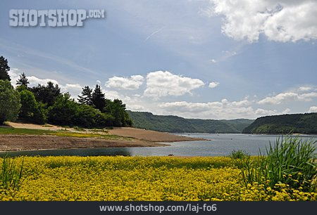 
                Stausee, Lac De Vouglans                   