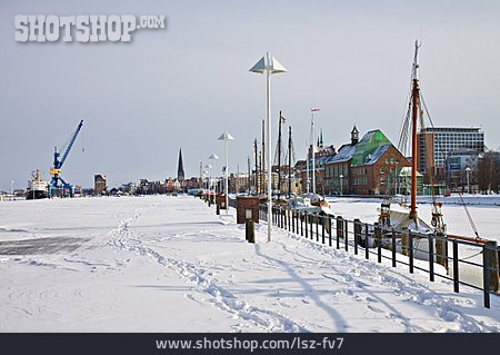
                Hafen, Rostock, Stadthafen                   