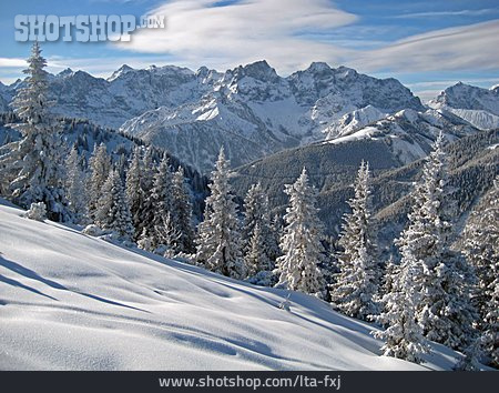 
                Winterlandschaft, Tirol                   