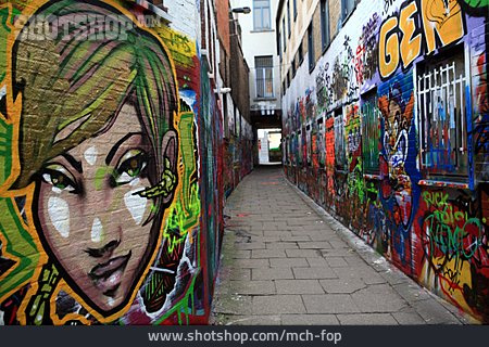 
                Gesicht, Graffiti, Streetart                   