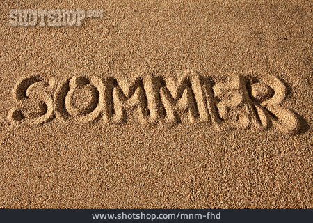 
                Sand, Sommer                   
