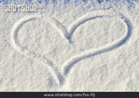
                Schnee, Liebesbotschaft                   
