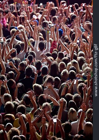 
                Menschenmenge, Konzert, Publikum                   
