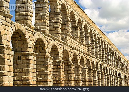 
                Wasserleitung, Aquädukt, Segovia                   