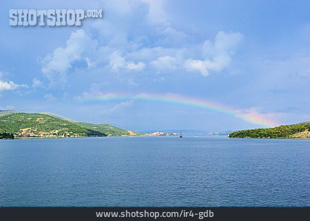 
                Regenbogen, Kroatien                   