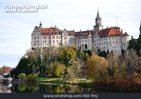 
                Donau, Sigmaringen, Schloss Sigmaringen                   