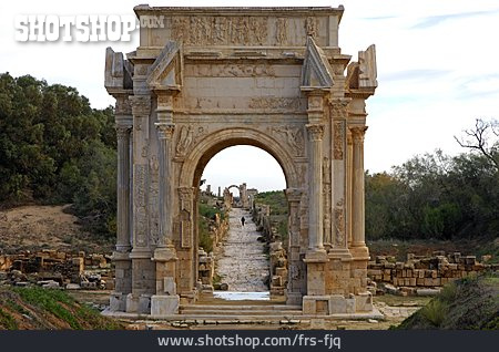 
                Leptis Magna, Severischer Triumphbogen                   