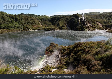
                Neuseeland, Thermalquelle, Waimangu, Inferno Crater                   