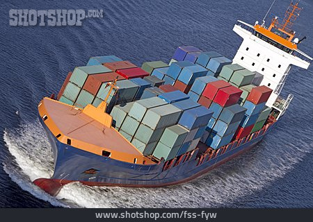 
                Schifffahrt, Containerschiff, Frachtgut                   