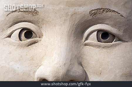 
                Skulptur, Augenpartie                   