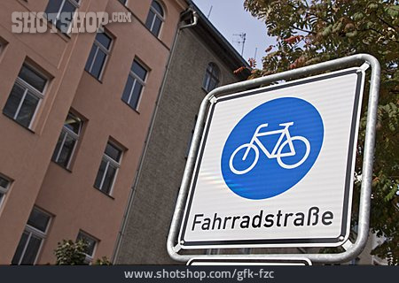 
                Verkehrsschild, Verkehrszeichen, Fahrradstraße                   