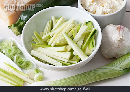 
                Gewürze & Zutaten, Zubereitung, Gemüseküche                   